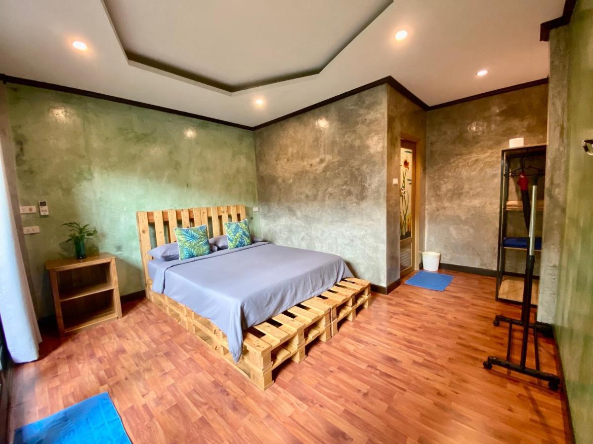 Baan Rabieng Talay Homestayบ้านระเบียงทะเล โฮมสเตย์เกาะกูด Ko Kut エクステリア 写真