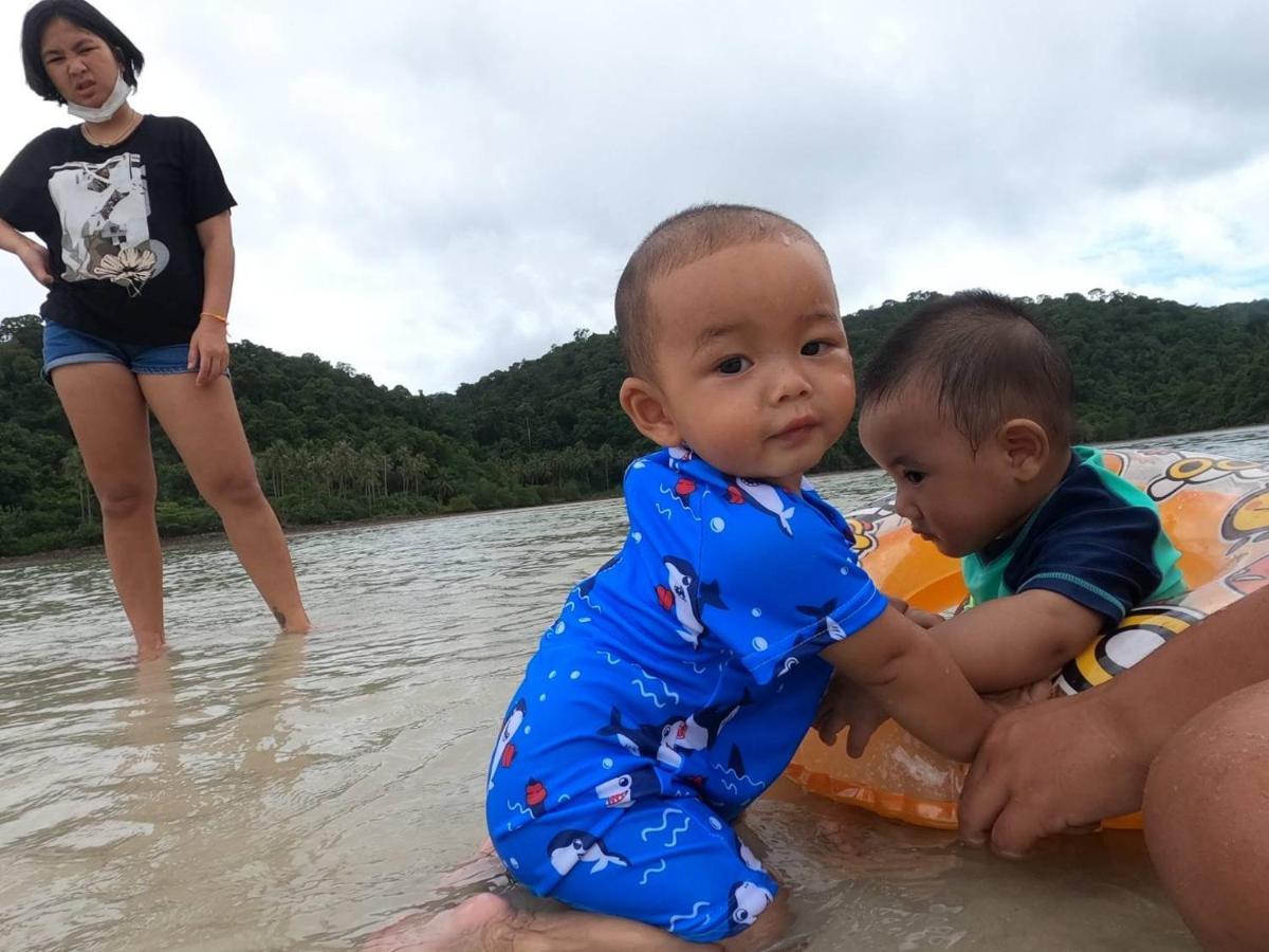 Baan Rabieng Talay Homestayบ้านระเบียงทะเล โฮมสเตย์เกาะกูด Ko Kut エクステリア 写真